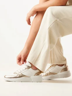 DAMES Nubikk Roque Road Wave Wit Gouden Sneakers Voor Dames