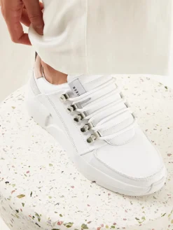 DAMES Nubikk Roque Roman Wit Beige Sneakers Voor Dames