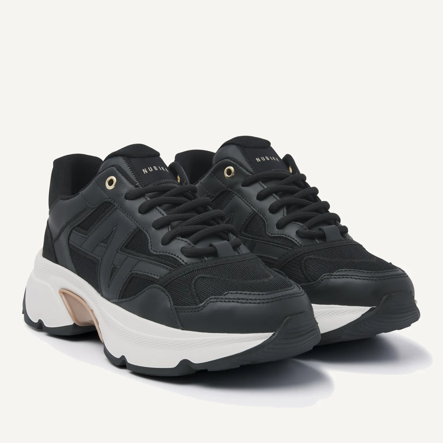 DAMES Nubikk Ross Trek Edge Zwarte Sneakers Voor Dames